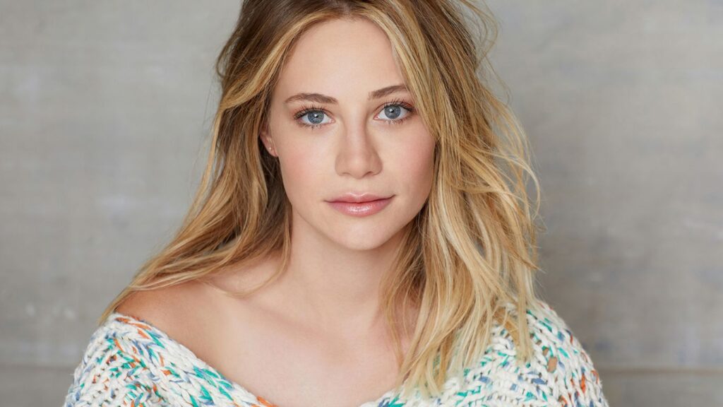 Amanda Leighton Age , Career, Family, Net Worth, Bio 2024.